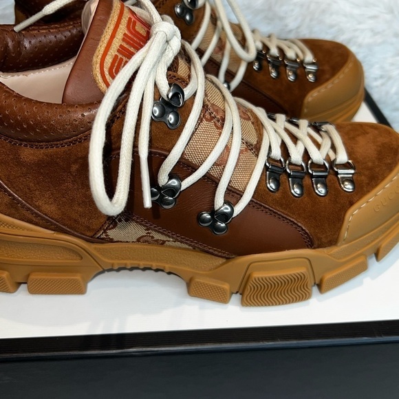 Gucci mens flash track logo suede boots - Picture 8 of 8